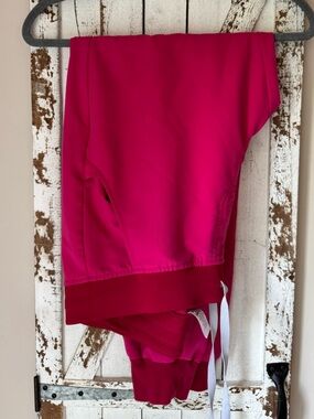 FIGS Women’s Hot Pink Jogger Scrub Pants
